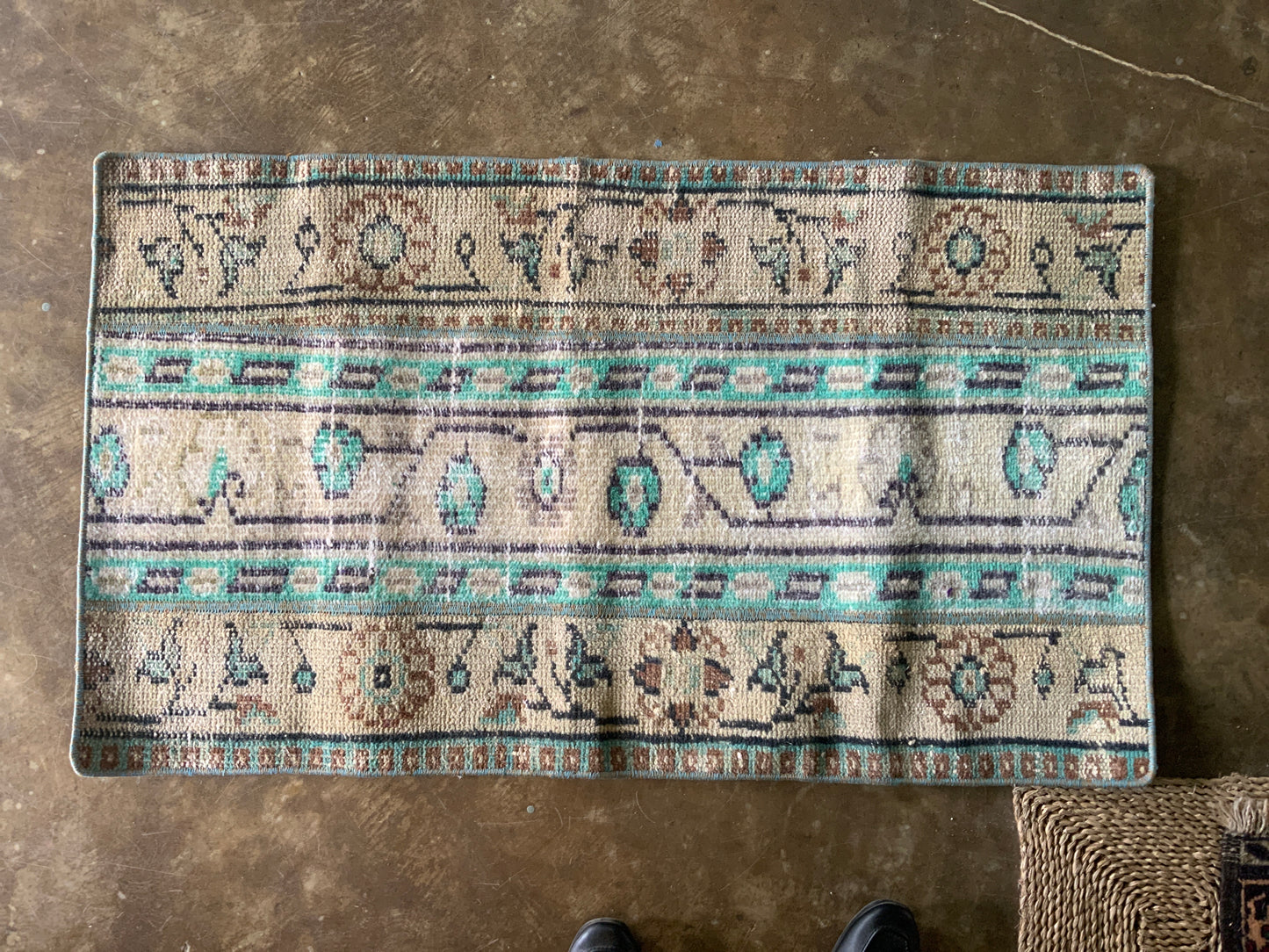 Vintage Turkish runner - 2x3’