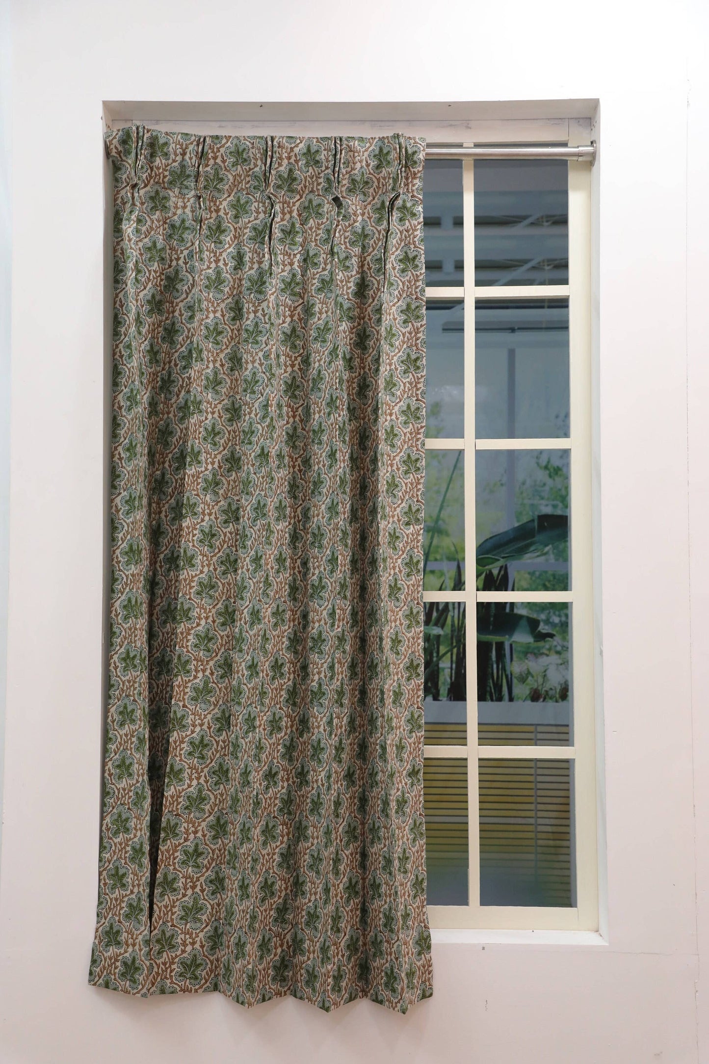 Block Print Plated Curtain