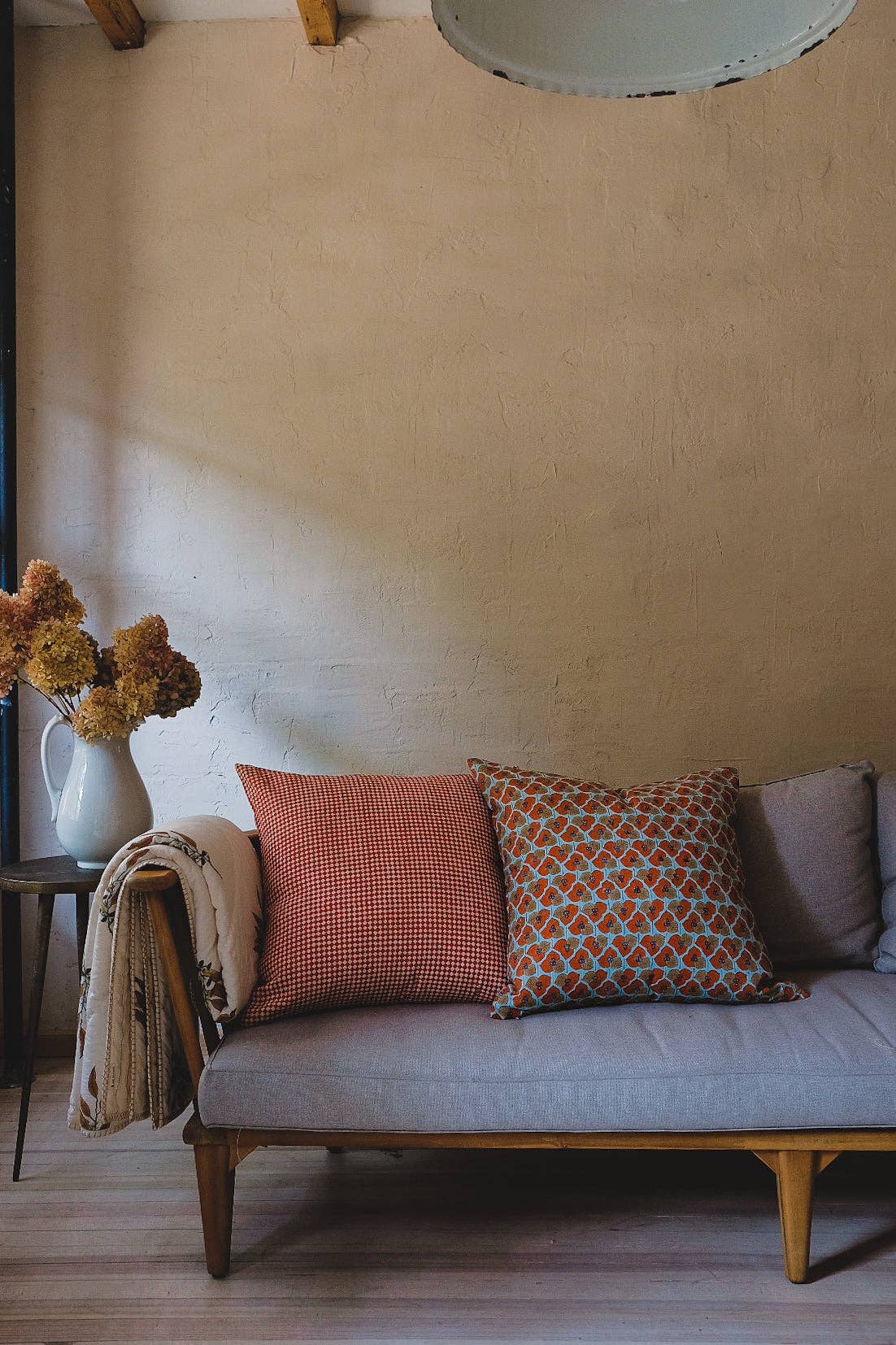 Hand Block-printed Linen Pillow (Red)