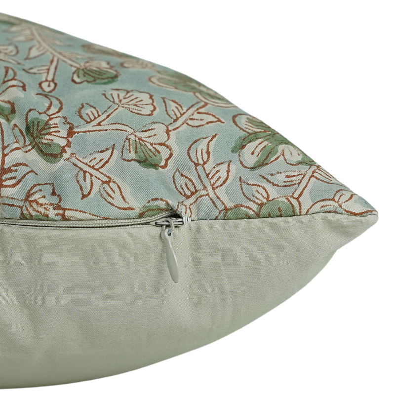 The Clarisse Pillow Cover 22x22