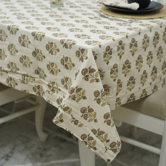 8 Person Tablecloth & Napkins